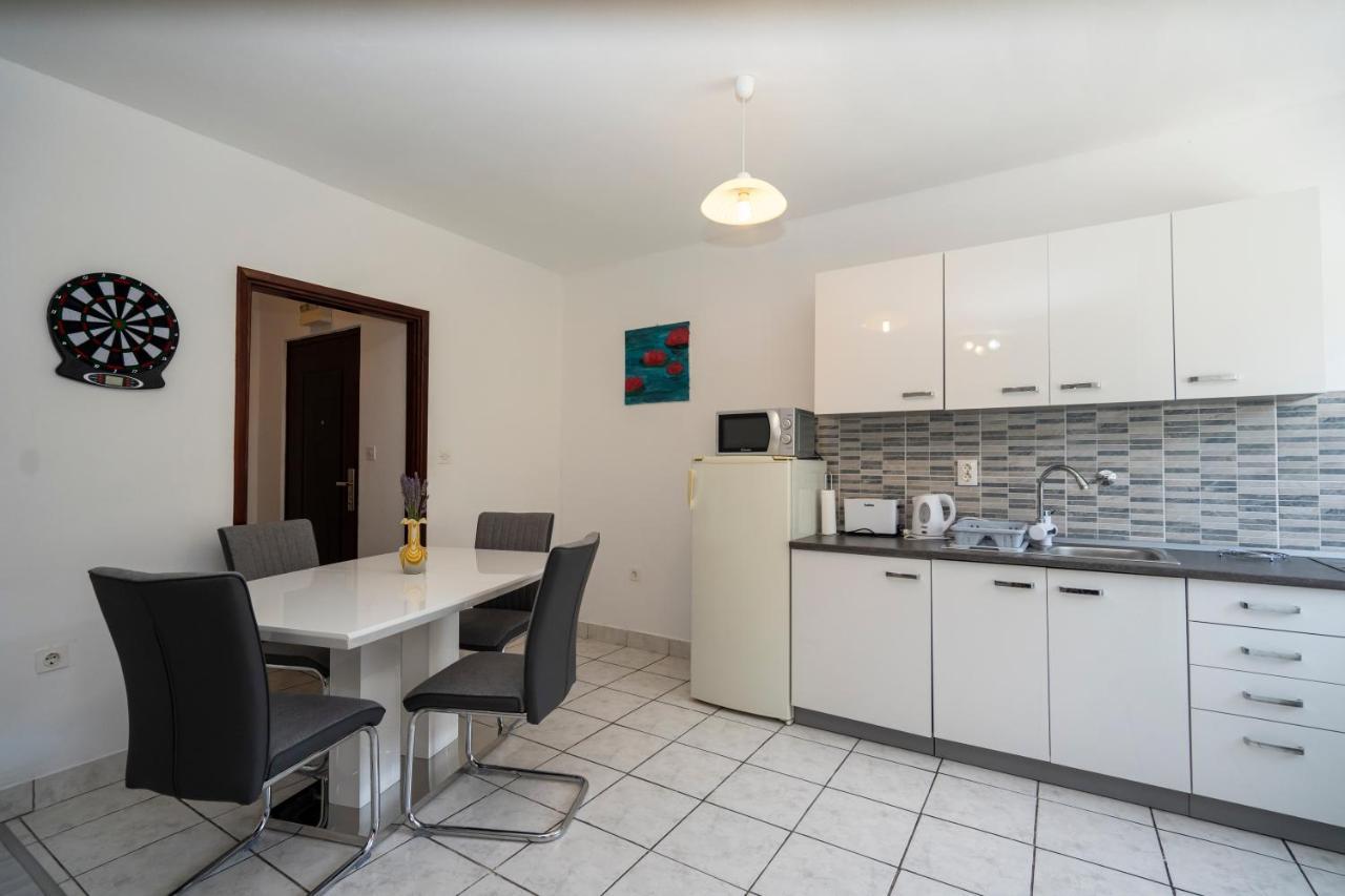 Apartman Curcic Knin Exterior foto