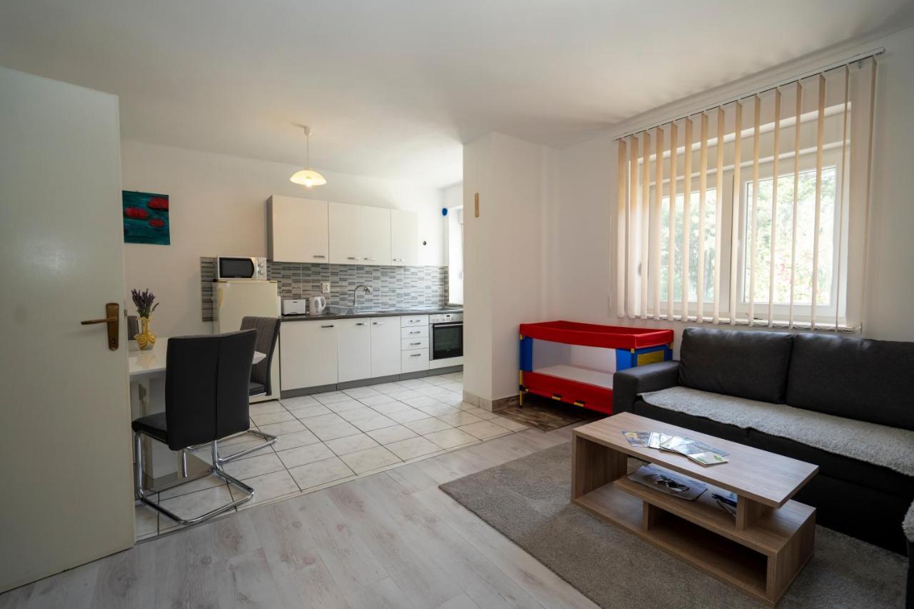 Apartman Curcic Knin Exterior foto